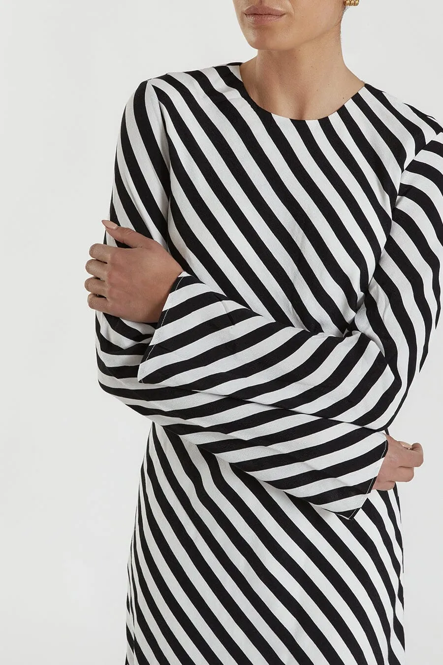 CLEMENCE BLACK/WHITE SLEEVED  MIDI DRESS